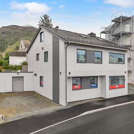 Din Hjem! Mitt I By1. Gratis Parkering!! Apartment Narvik Exterior foto