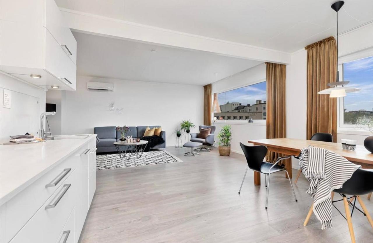 Din Hjem! Mitt I By1. Gratis Parkering!! Apartment Narvik Exterior foto