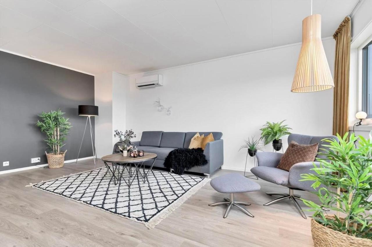 Din Hjem! Mitt I By1. Gratis Parkering!! Apartment Narvik Exterior foto