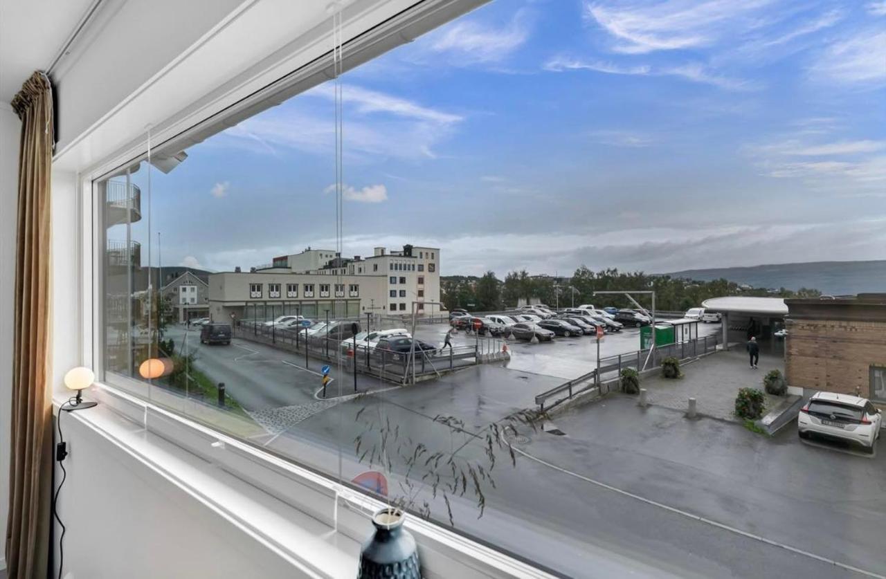 Din Hjem! Mitt I By1. Gratis Parkering!! Apartment Narvik Exterior foto