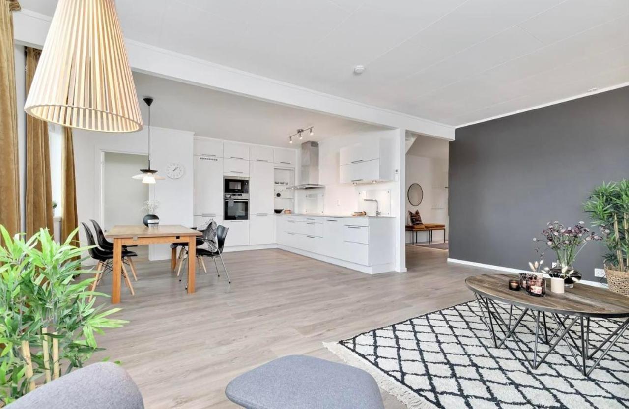 Din Hjem! Mitt I By1. Gratis Parkering!! Apartment Narvik Exterior foto